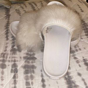 Ugg slides slippers fluffy